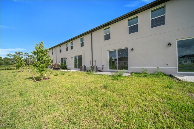 Building Photo - 4243 Caterina Ct