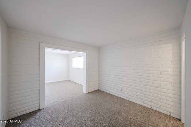 Building Photo - 3119 W Country Gables Dr