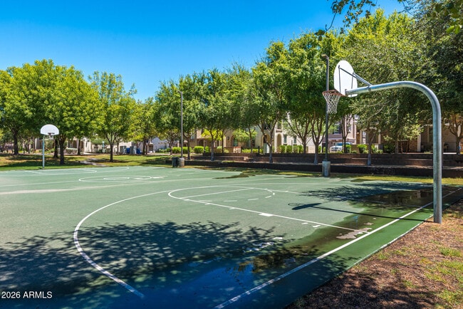 Building Photo - 1739 E Dogwood Ln