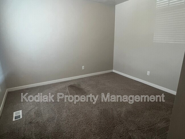 Building Photo - 4953 N Marble Fox Way