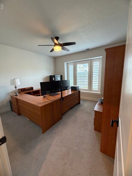 Building Photo - 11687 W Triloba Dr