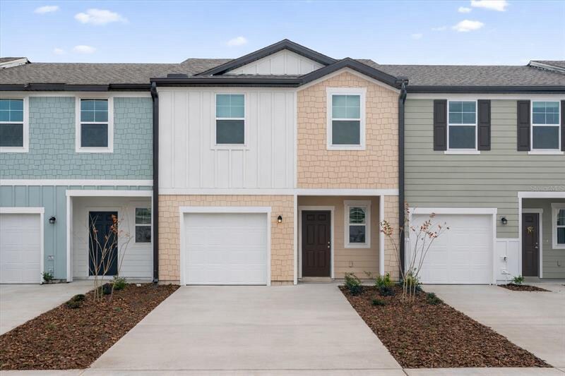 Building Photo - 5942 Chestnut Grv Pl