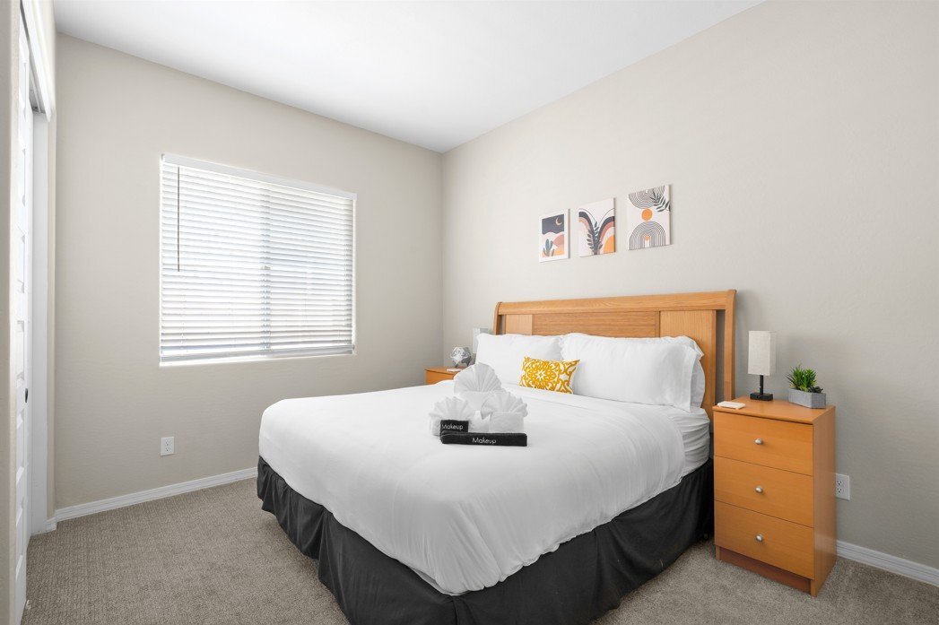 Building Photo - 8511 W Palo Verde Dr