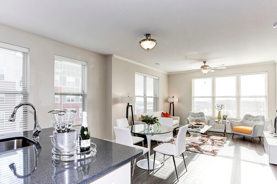 The Flats at Neabsco 2701 Neabsco Common Plz Woodbridge VA 22191 Apartment Finder