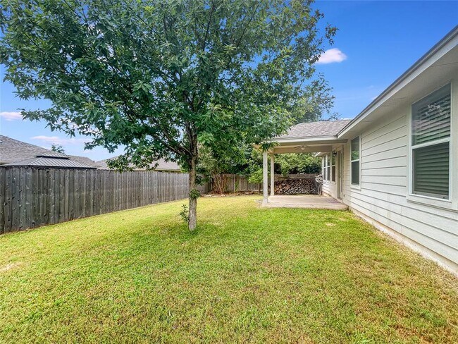 Building Photo - 7810 Squirrel Hollow Dr