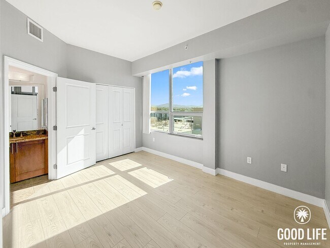 Building Photo - Downtown Luxury Living with AMAZING Petco ...