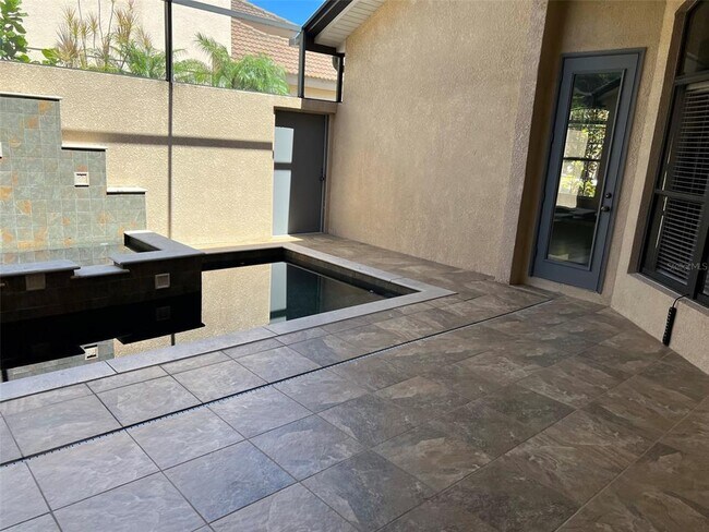 Building Photo - 5279 Visionary Ct