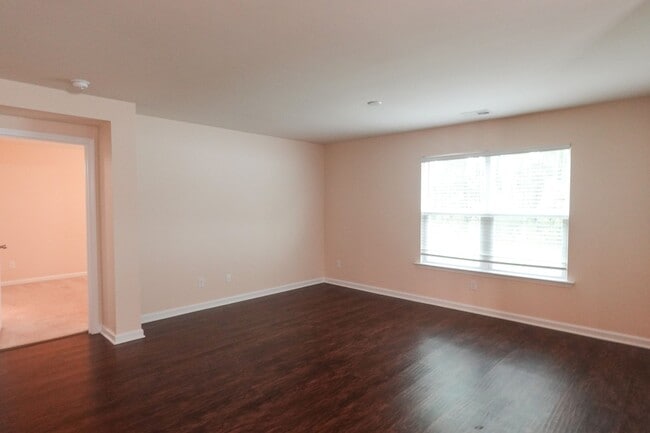 Building Photo - Coming Available!