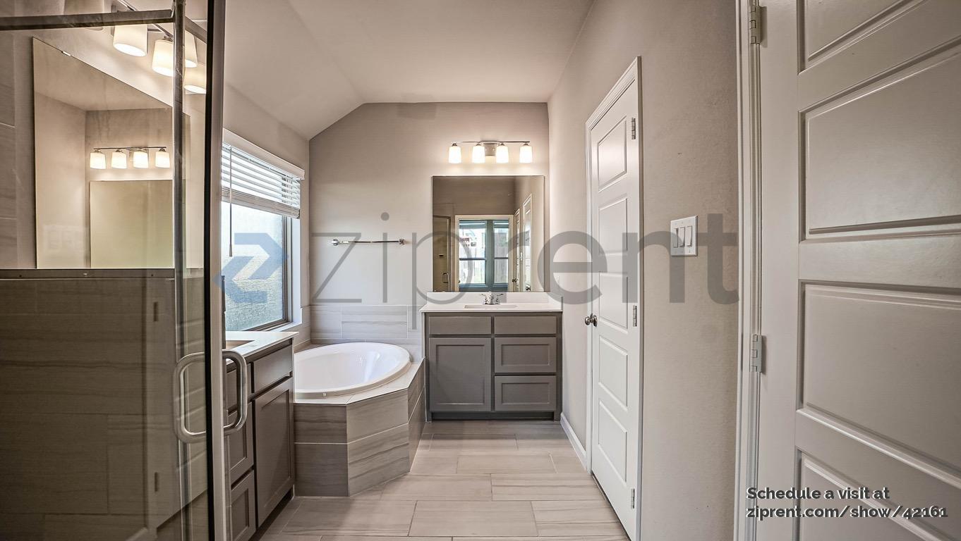 Building Photo - 2412 Bathwick Ln