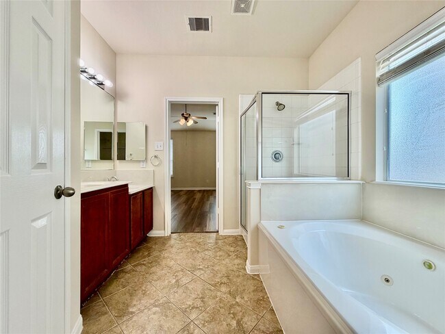 Building Photo - 25111 Hazel Ranch Dr