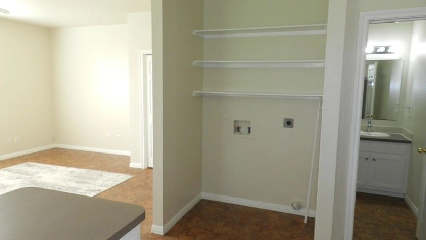 Laundry area - 315 S Ave A