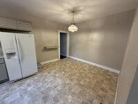 Building Photo - 25 Woodrow Ave