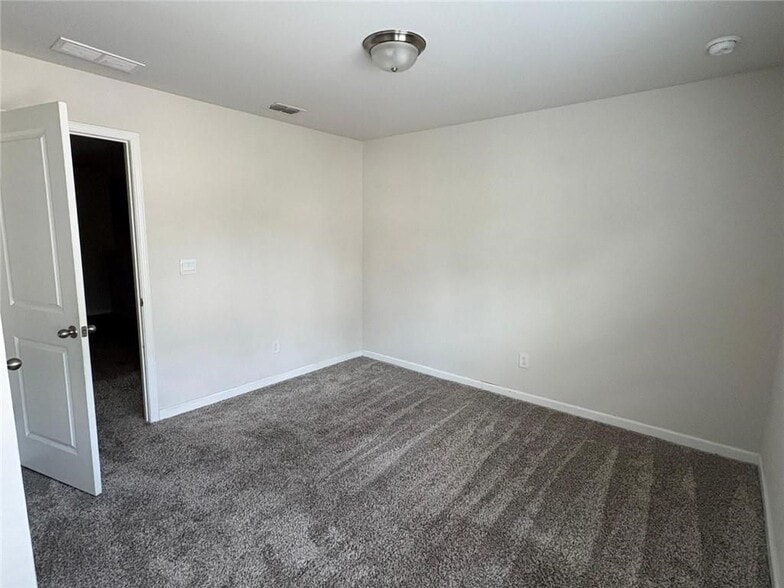 Building Photo - 1472 Villageside Ct