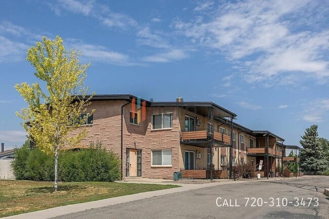 Building Photo - 9885 W 21st Ave