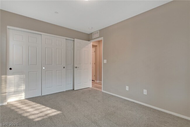 Building Photo - 41 Lomita Heights Dr