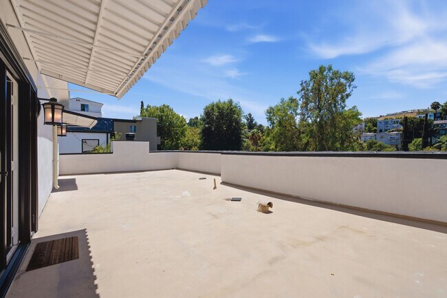 Building Photo - 5244 Baza Ave