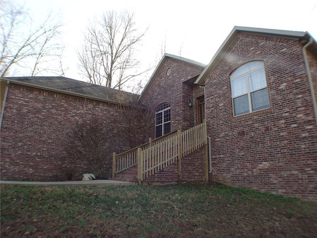 Building Photo - 73 Pimlico Dr