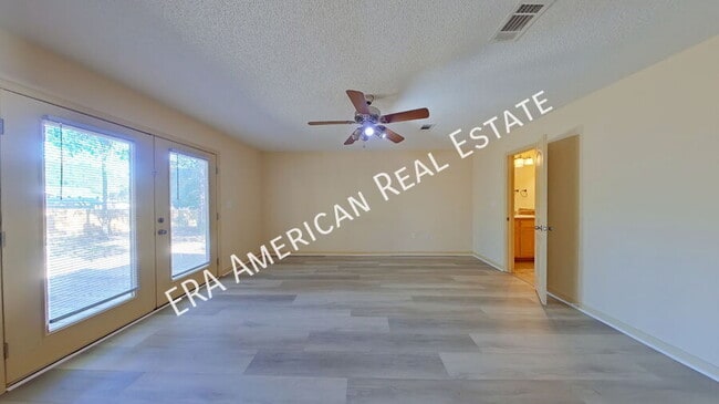 Building Photo - 6454 Moonlight Ln