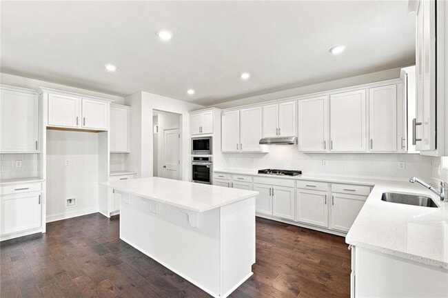 Building Photo - 5837 Creek Indian Dr