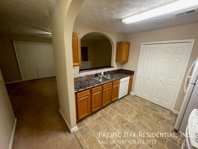 Building Photo - BELOW MARKET RENT!