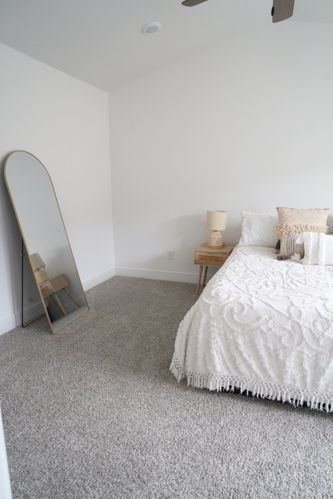 Building Photo - 1396 N 1780 E