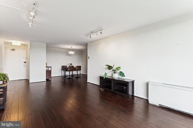 Building Photo - 2939 Van Ness St NW