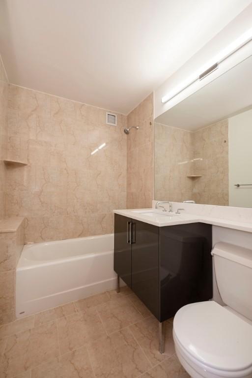 Building Photo - 3 bedroom in New York NY 10004