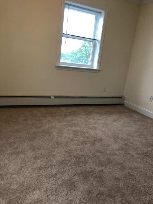 Building Photo - 16 Westford St