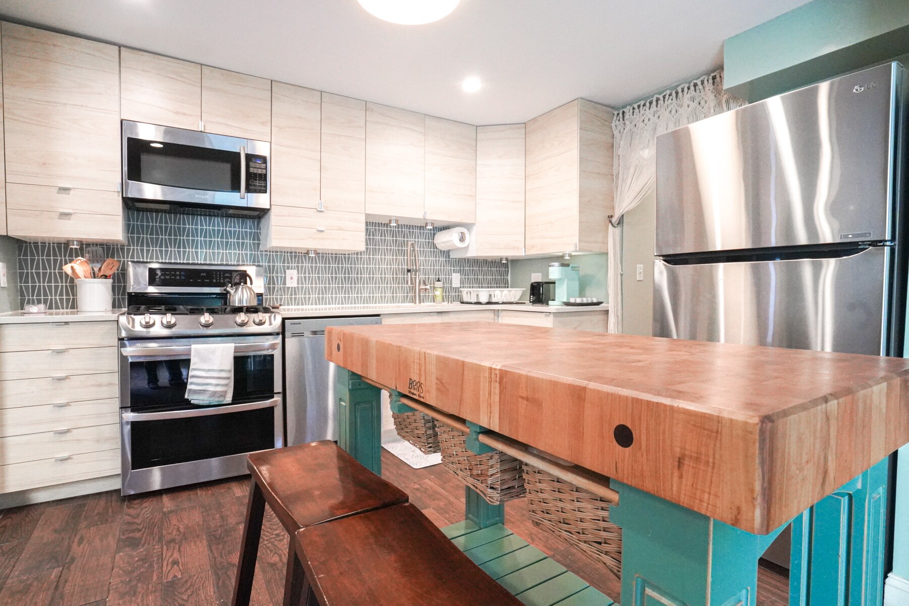 Building Photo - 48 Fales Ave