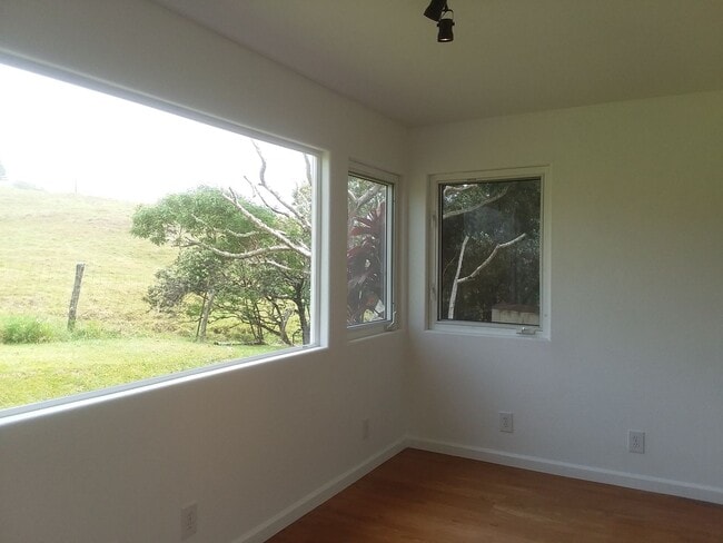 Building Photo - 64-5312 Iokua Place
