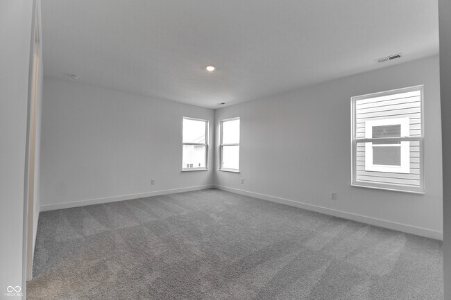 Building Photo - 422 Eisenhower St