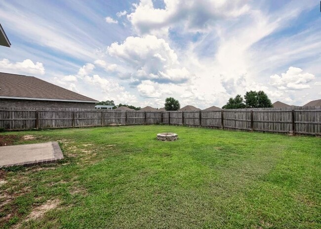 Building Photo - 718 Widgeon Wy