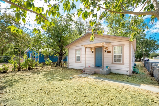 Primary Photo - RENOVATED 2-BEDROOM HOME IN GOVERNMENT HILL