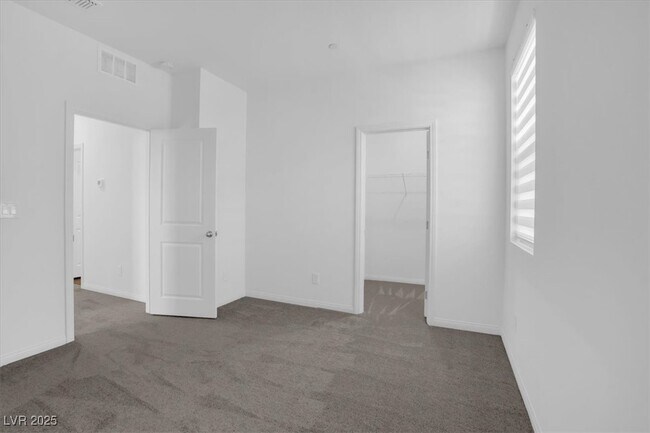 Building Photo - 1558 Rock Kestrel St
