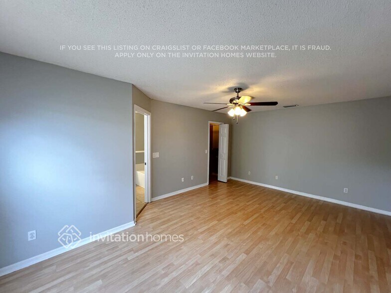 Building Photo - 5316 NW Acmar Ct