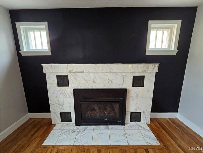 Building Photo - 532 Orwood Pl