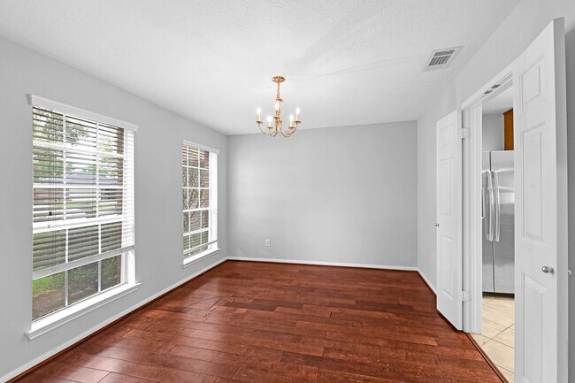 Building Photo - 3102 Millers Oak Ln