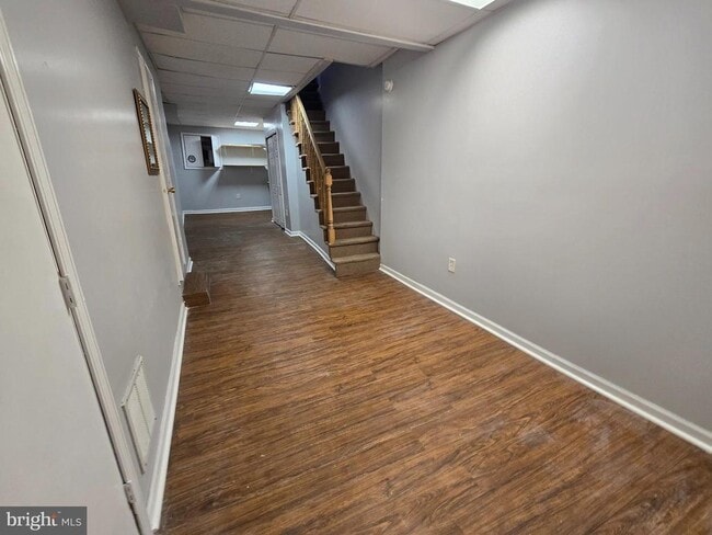 Building Photo - 1726 N Lindenwood St