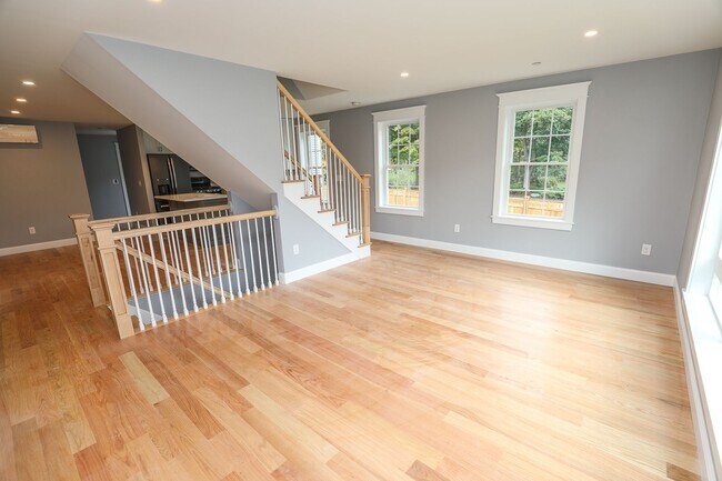 Building Photo - 24 Boston Rd