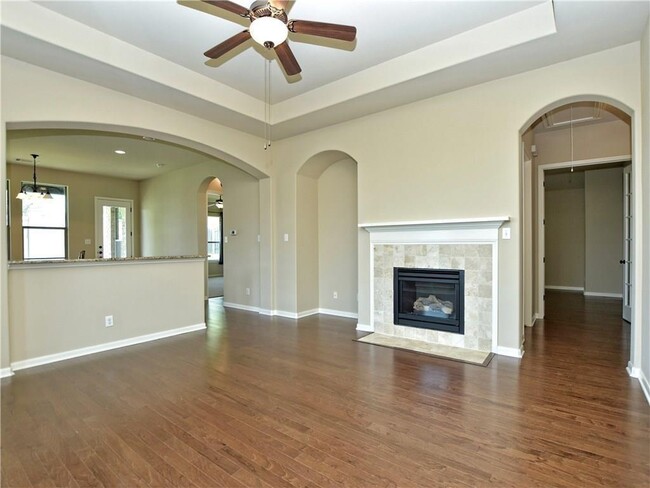 Building Photo - 120 W Adelanta Pl