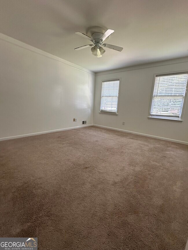 Building Photo - 3896 Northlake Creek Dr