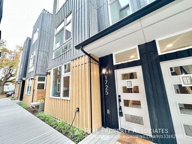 Primary Photo - 1725 17th Ave