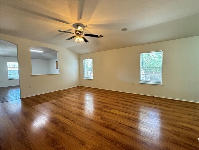 Building Photo - 9000 Spiceland Cir