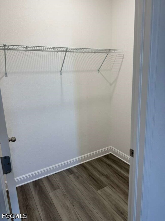 Building Photo - 3125 Kanek Cir