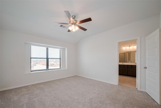 Building Photo - 27846 Western Crk Ct