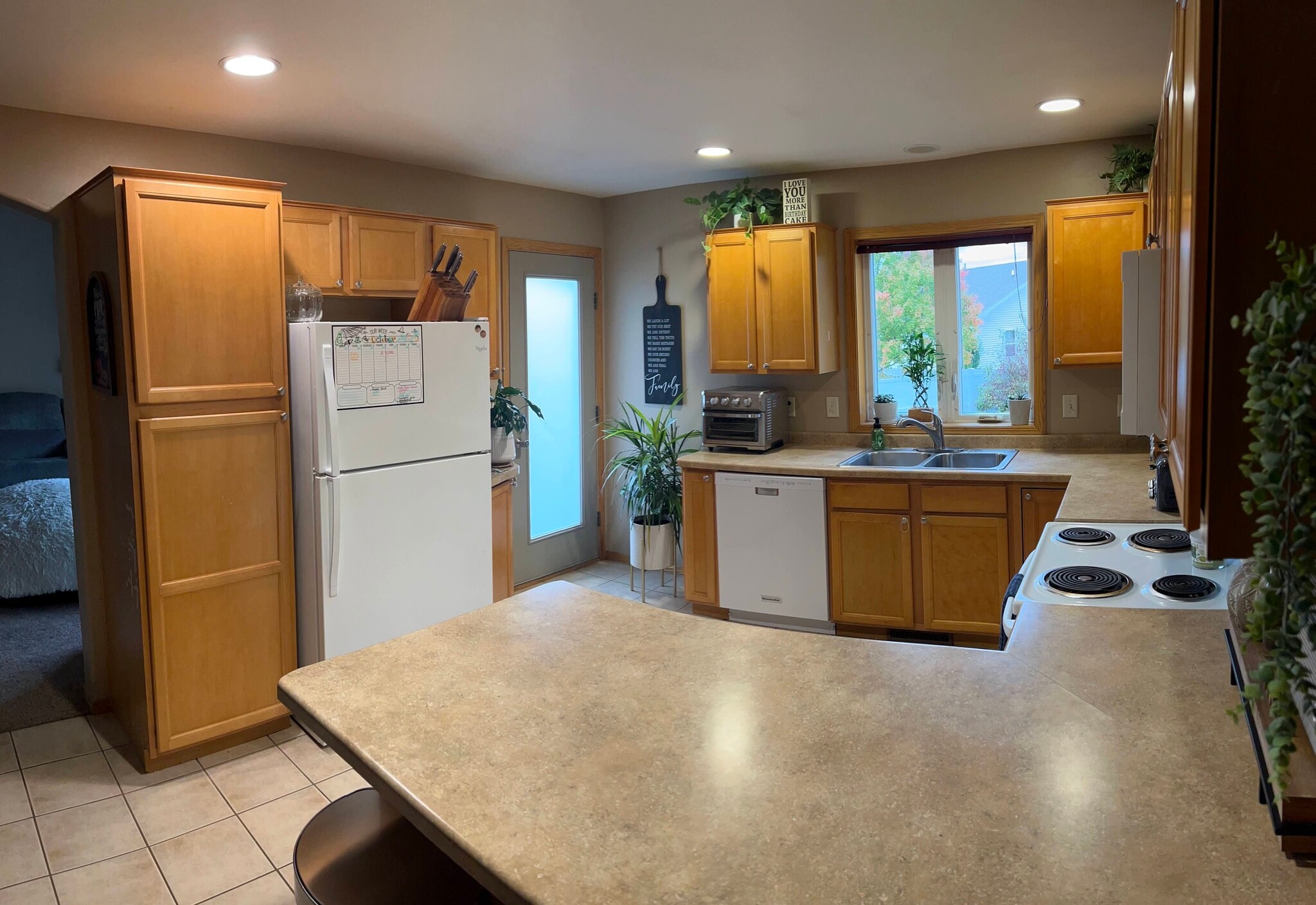 Building Photo - 2258 Spring Meadow Dr