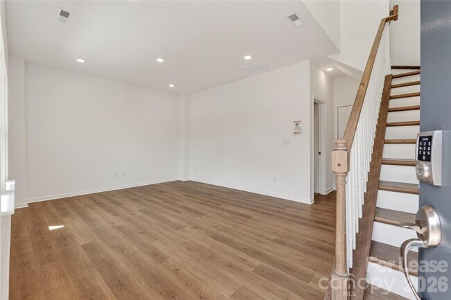 Building Photo - 504 Annie Lowery Wy