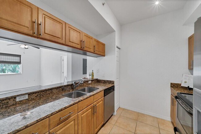 Building Photo - 1268 11th St