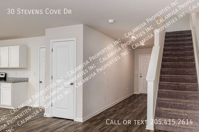 Building Photo - 30 Stevens Cv Dr