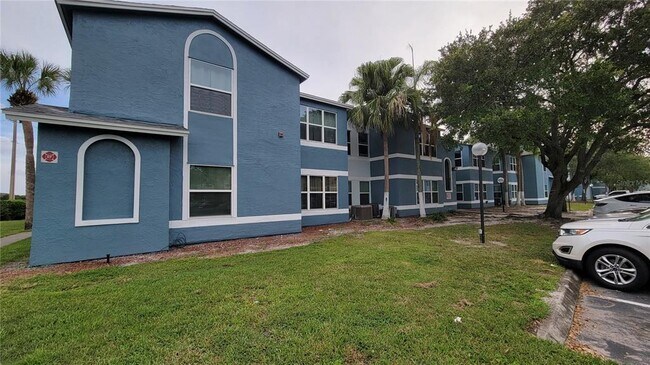 Building Photo - 5785 Gatlin Ave